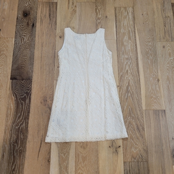 Ronni Ivory Lace Dress Floral Neckline Sleeveless Party Cocktail size 10 - Picture 5 of 9